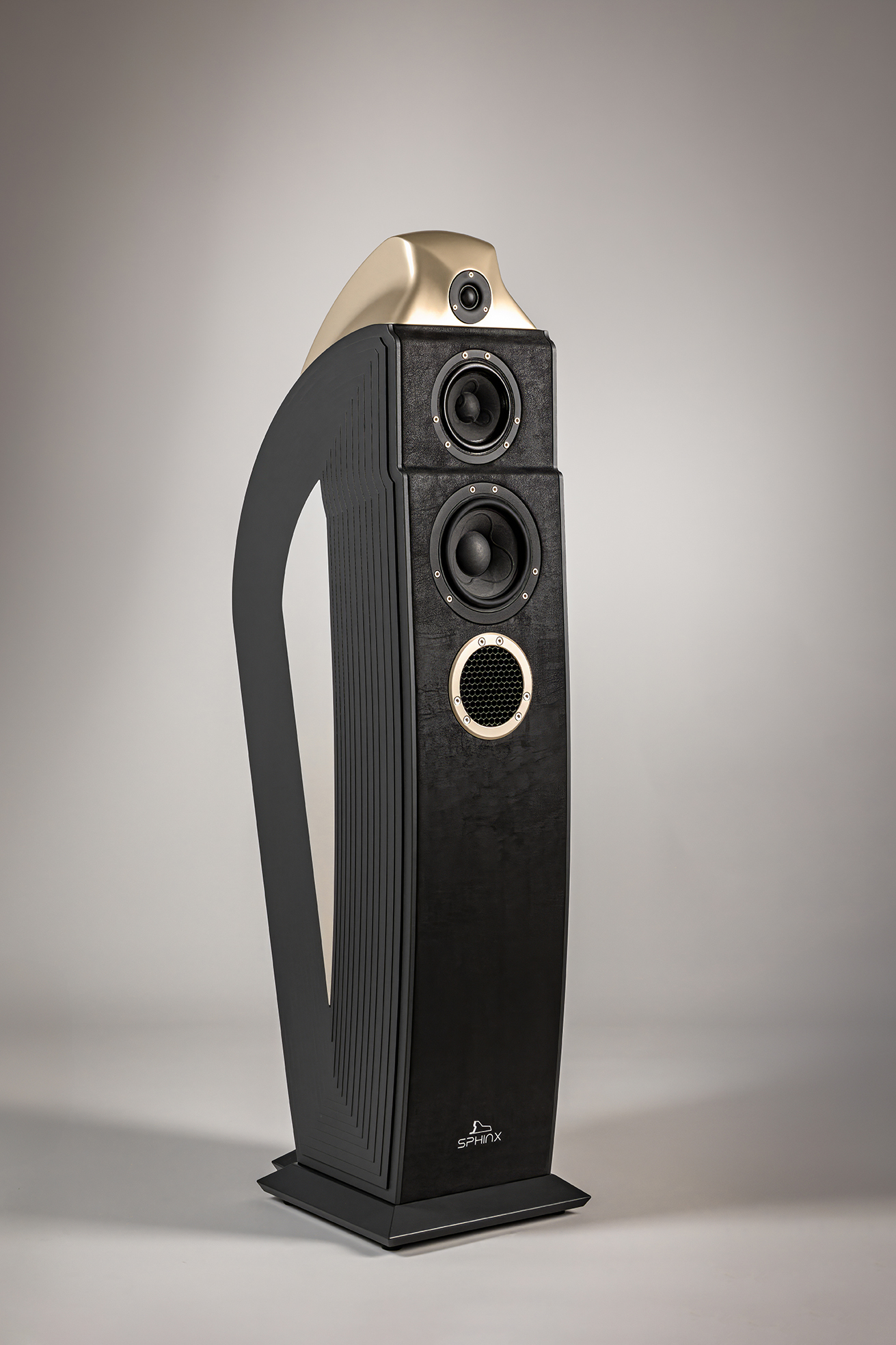 Sphinx Element 3 in Midnight Gray